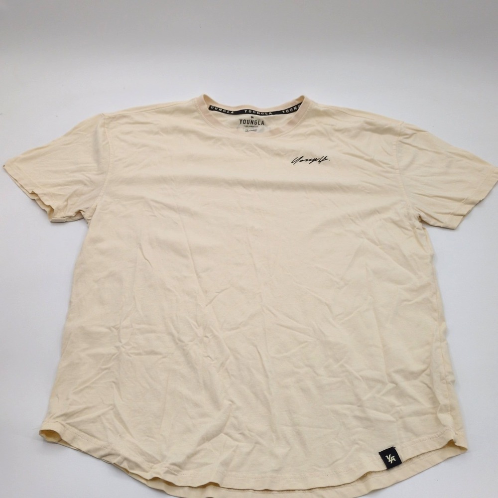 YOUNGLA Mens Graphic Tee Cream Beige Shirt Size XXL Cursive Chest Logo Gym Hip